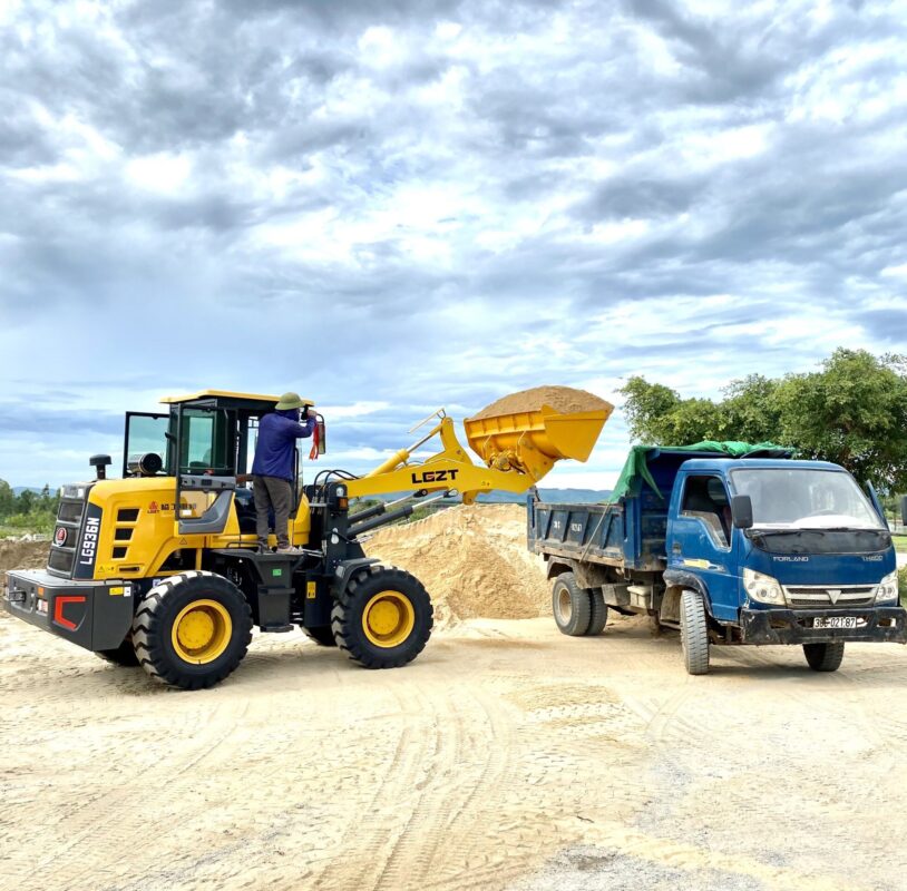 Máy xúc lật LGZT 936 gầu xúc 1.2 khối