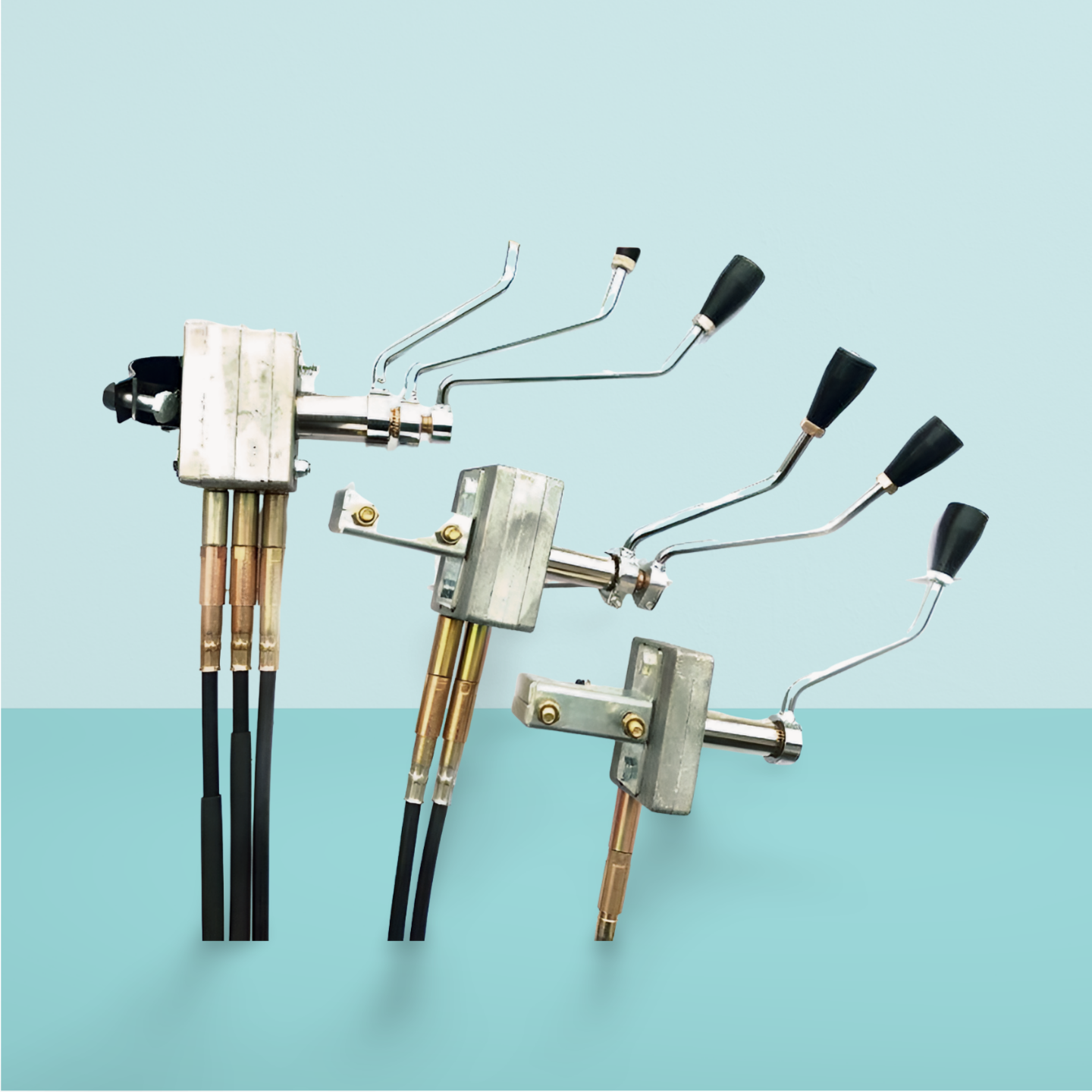 Cần điều khiển hộp số máy xúc lật chính hãng